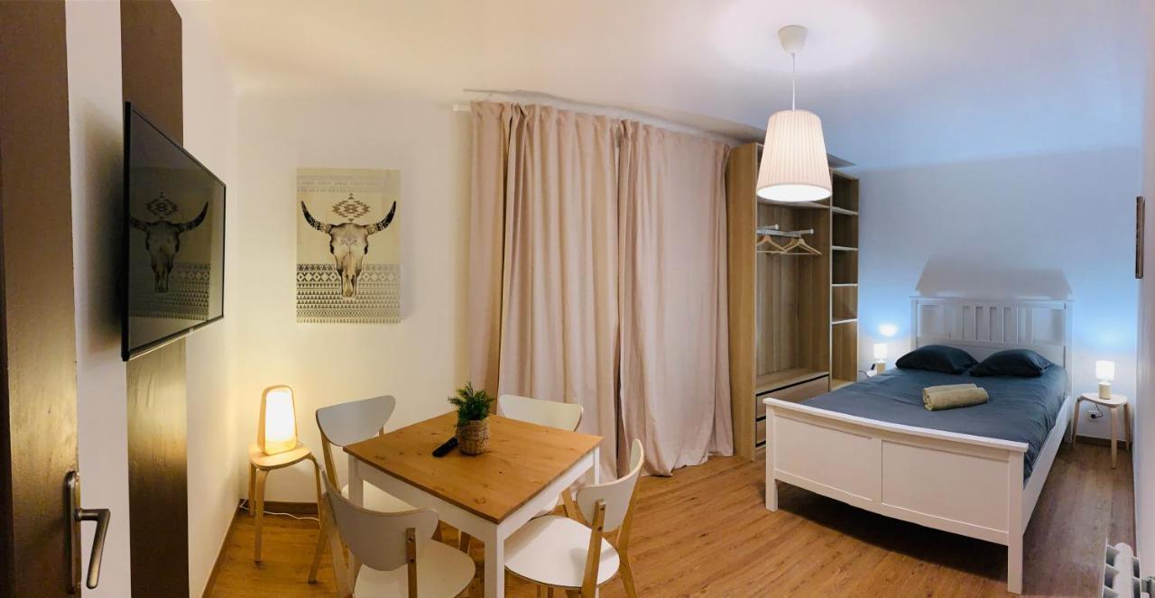 Rose Appartement Manosque Kültér fotó