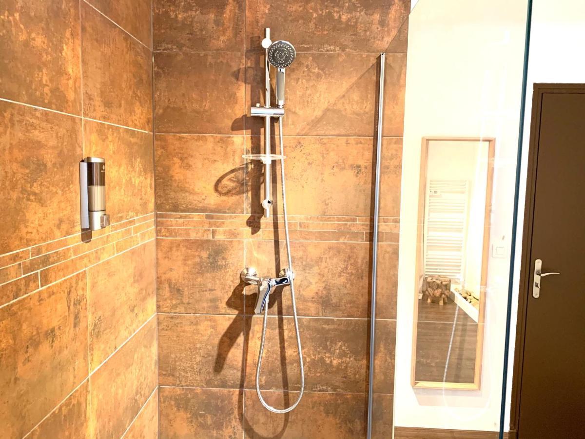 Rose Appartement Manosque Kültér fotó
